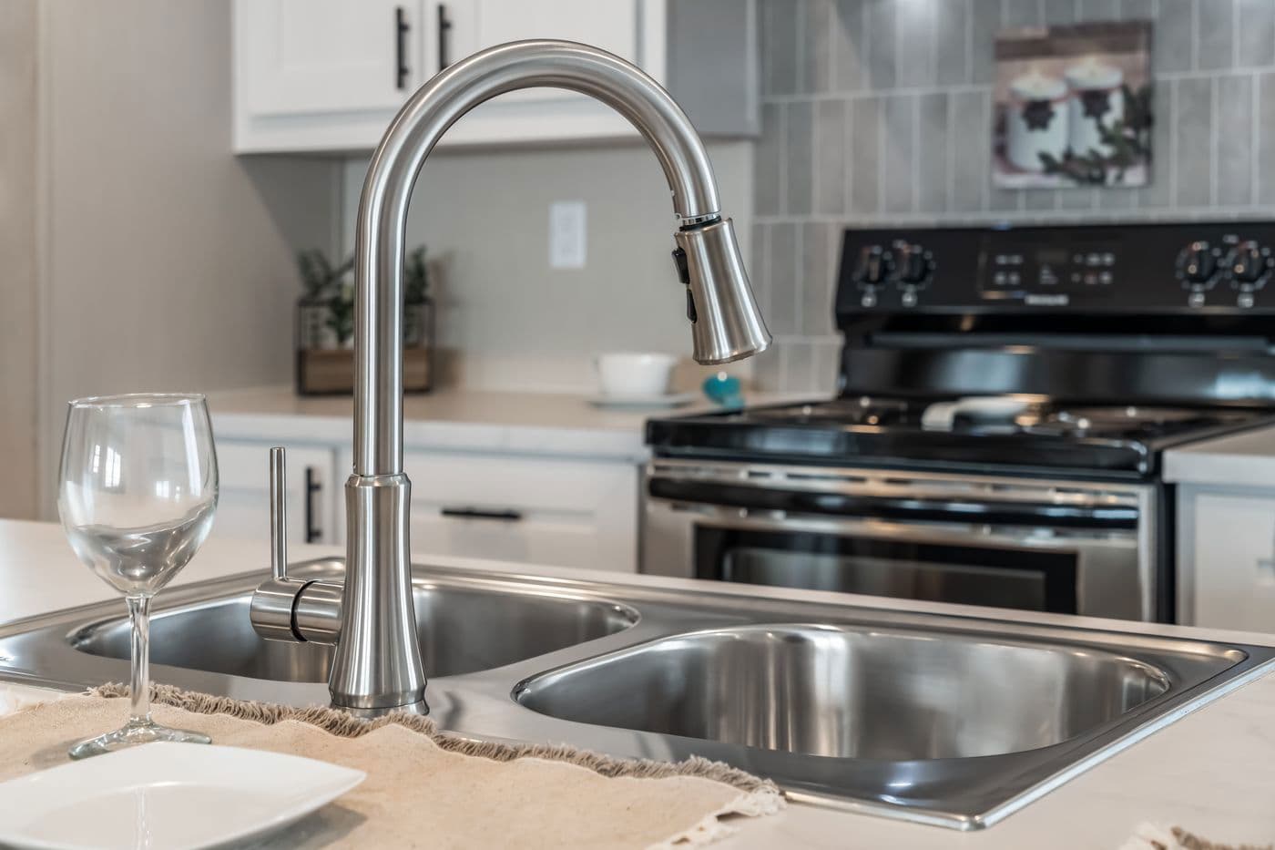 Rio kitchen home features