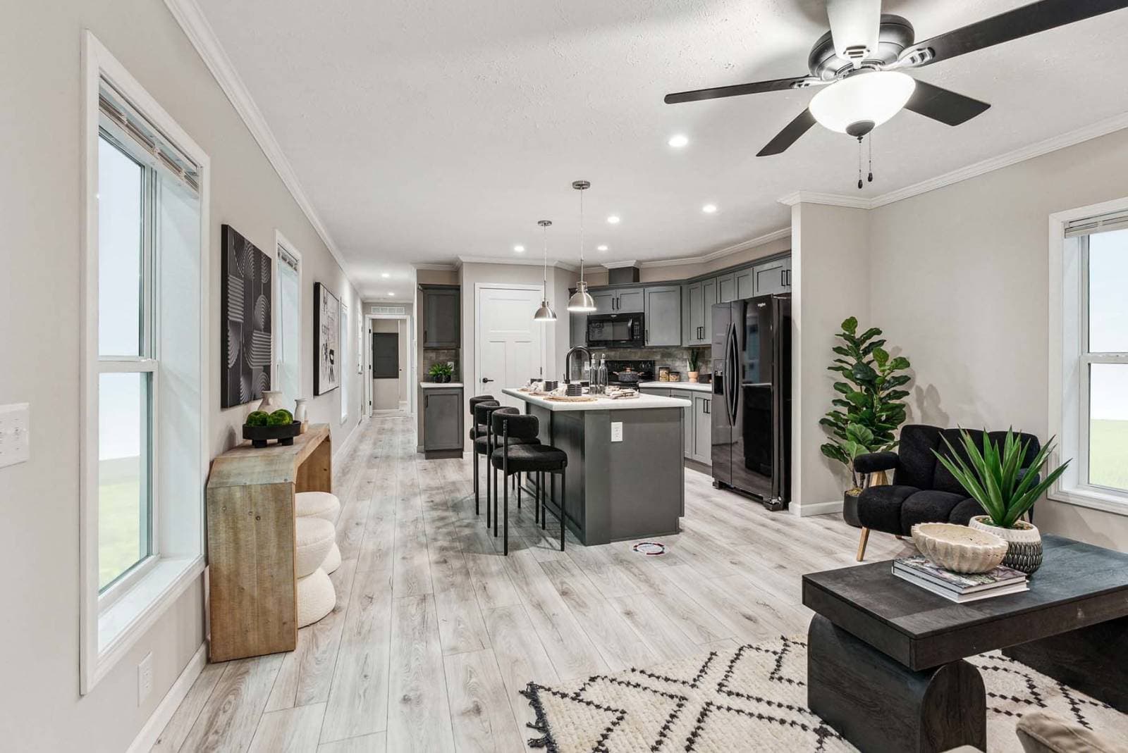 Bay springs c804 interior home features