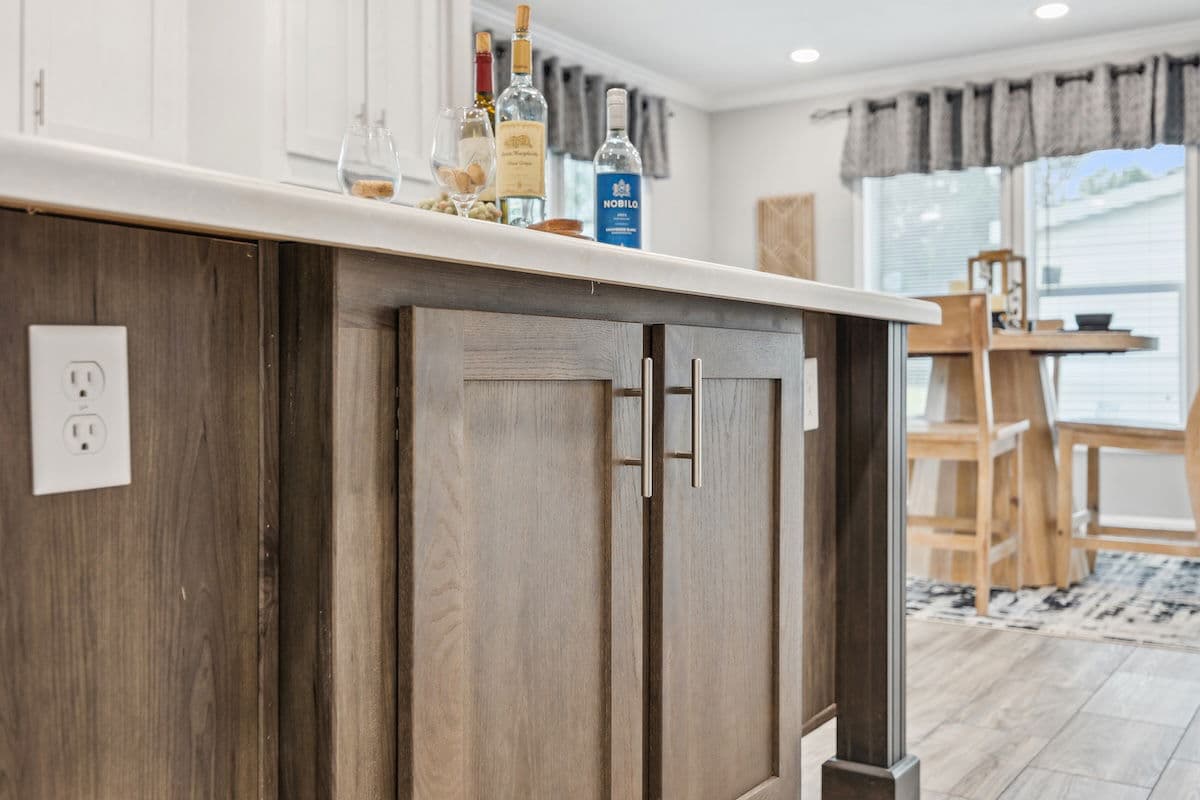 Md-10-32 lynnox kitchen home features