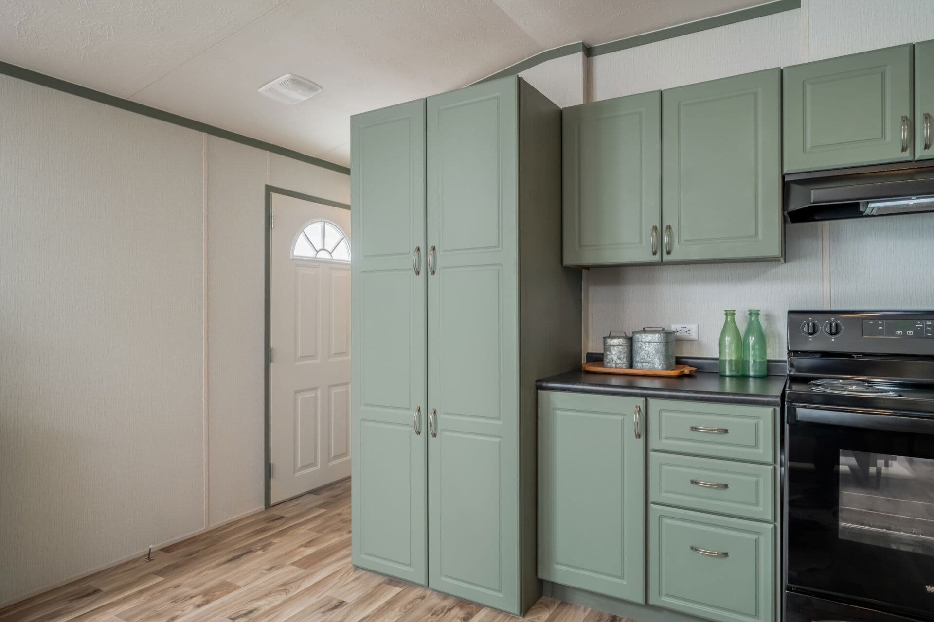 Singlewide s-16×64-32c shed kitchen home features