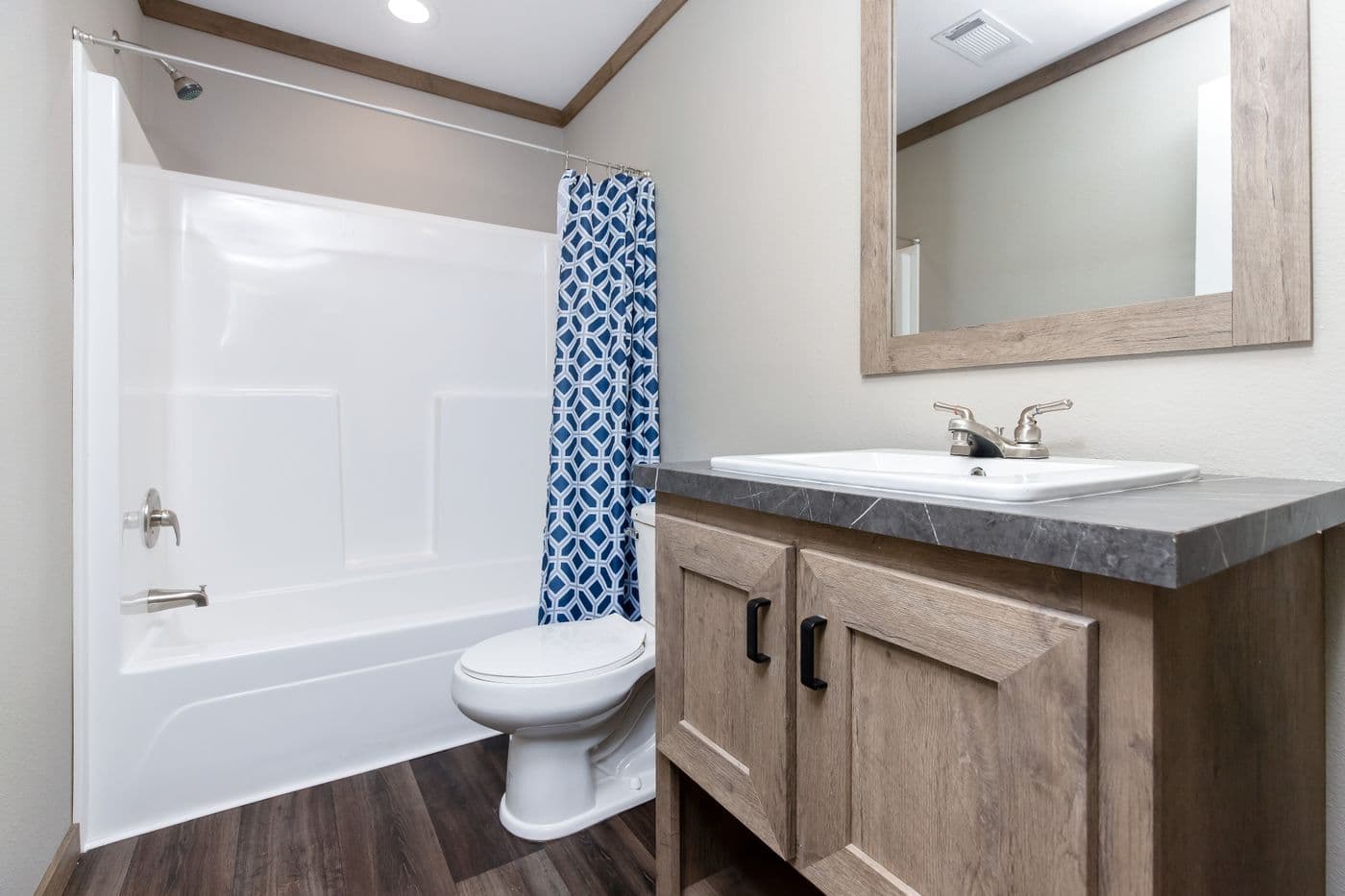 The annie bathroom home features
