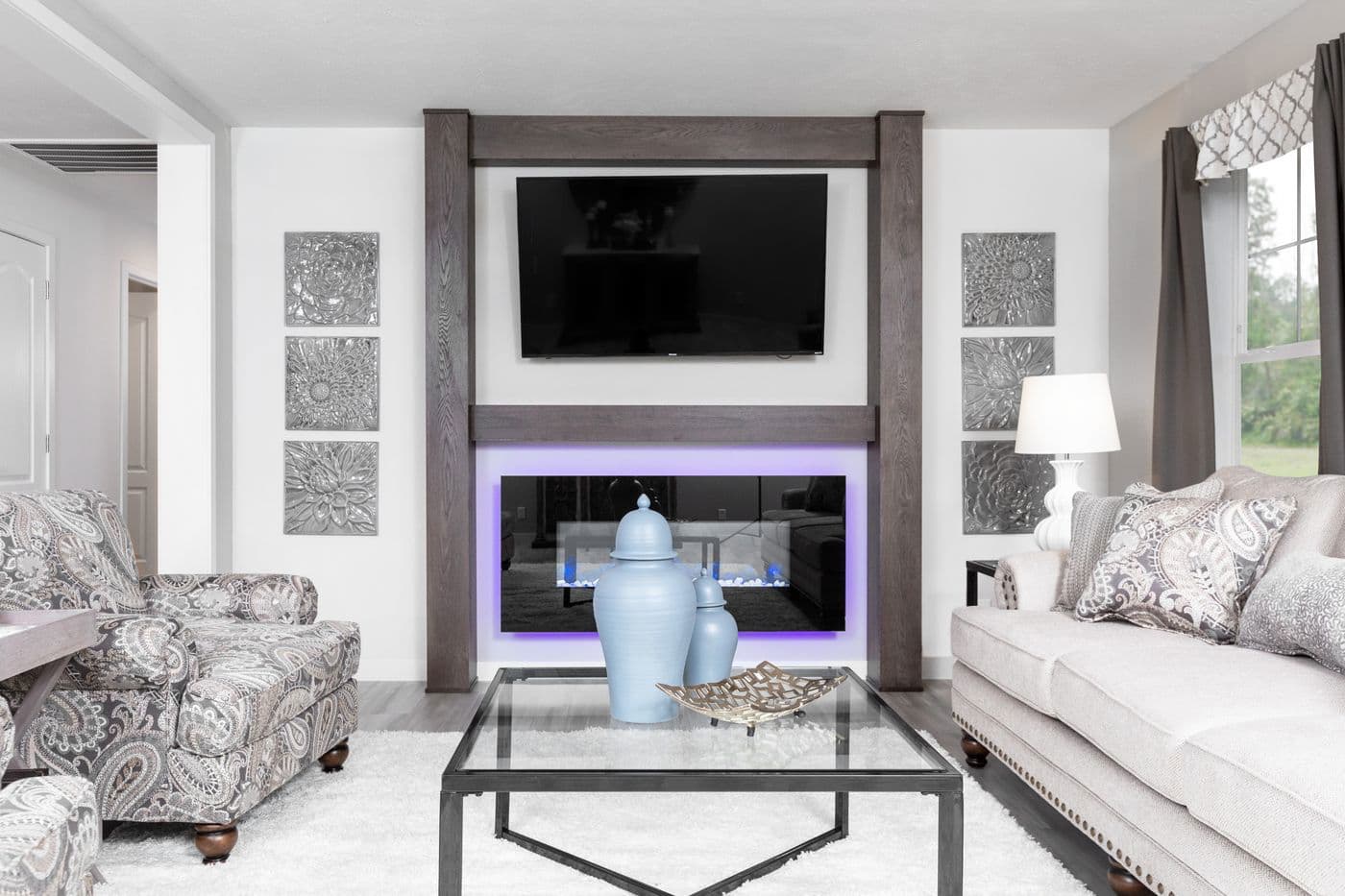 Belvedere blvd interior home features