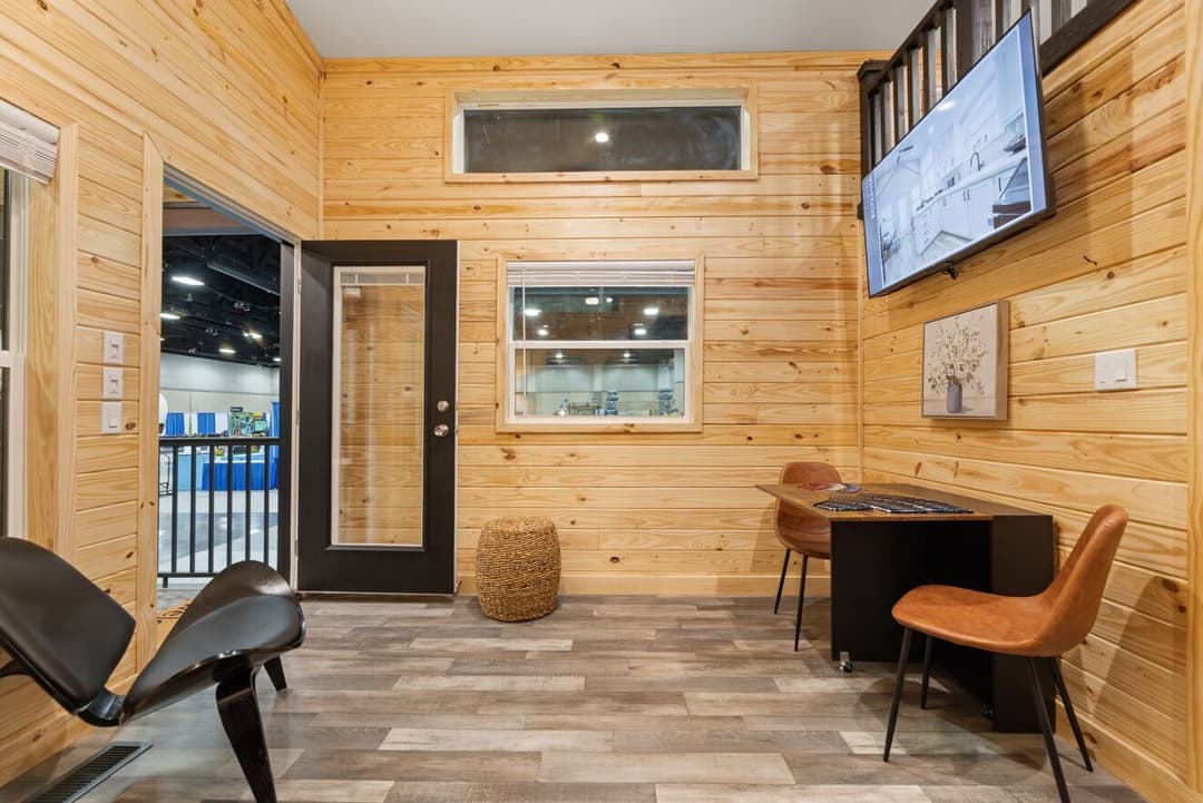 Eagle loft 13291p interior home features