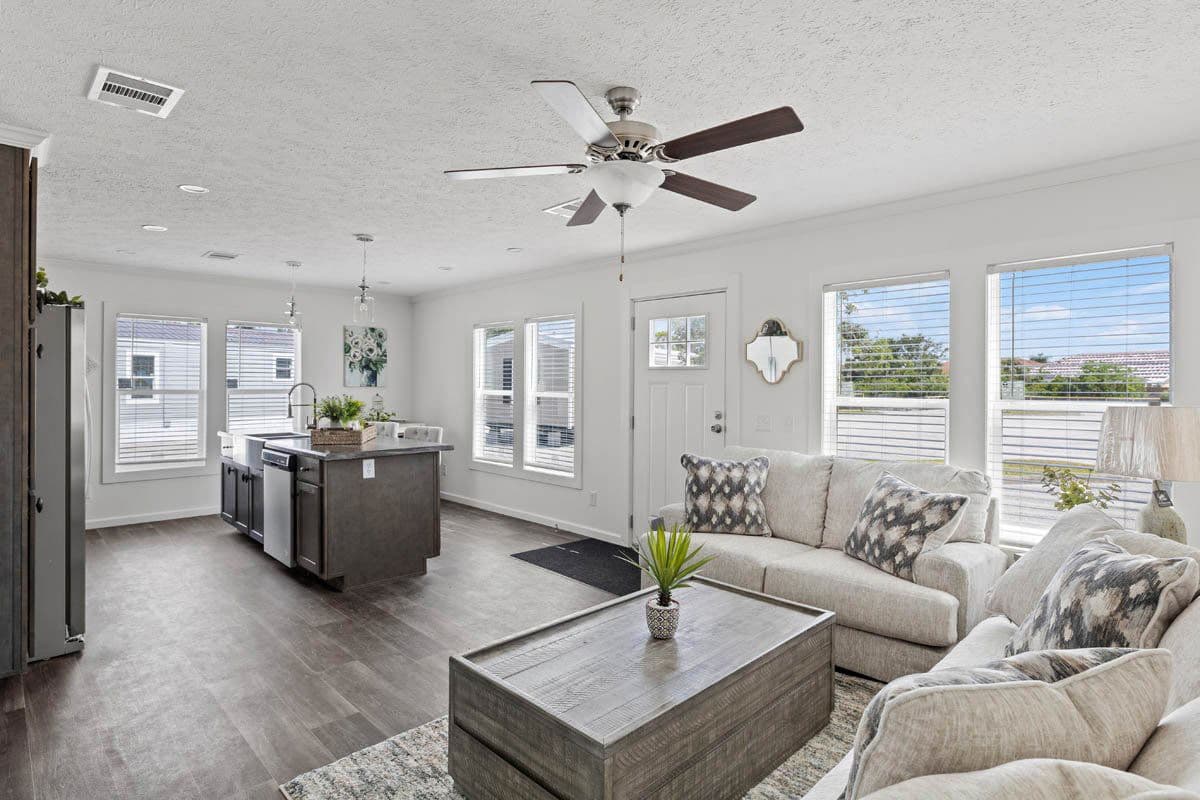 Seascape interior home features