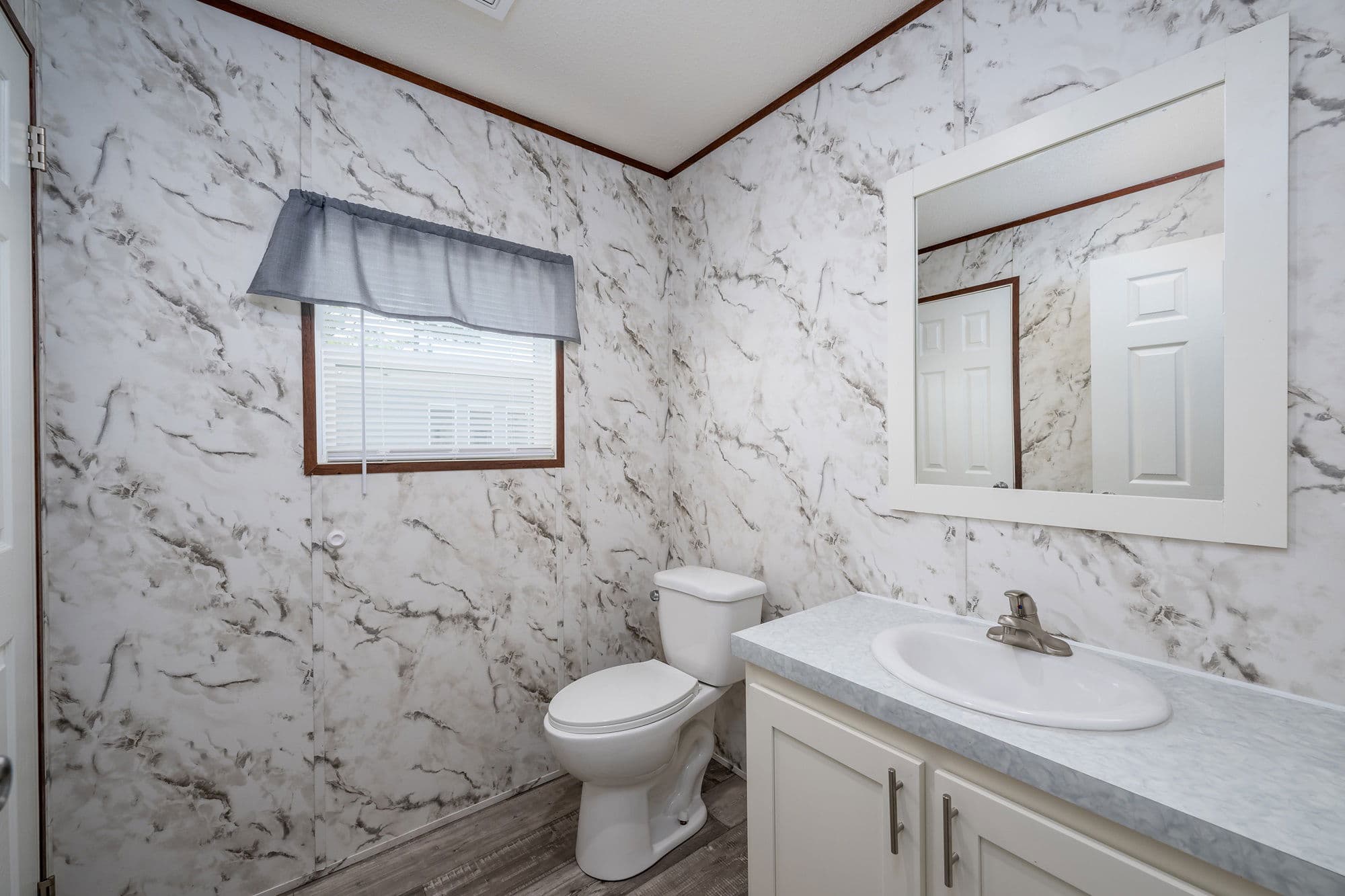 Madison bathroom home features