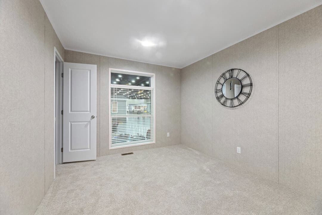 Carson 24532 bedroom home features