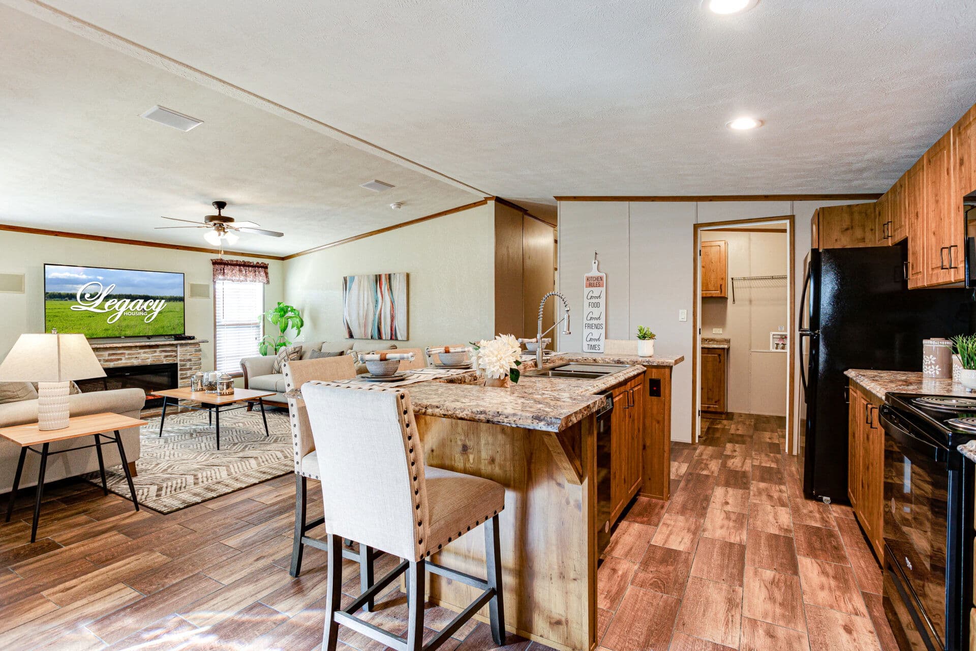 Doublewide s-28×56-32flp kitchen home features