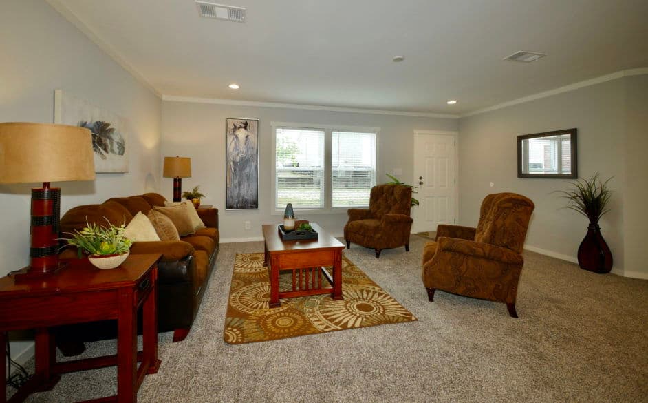 High plains 3387 interior home features