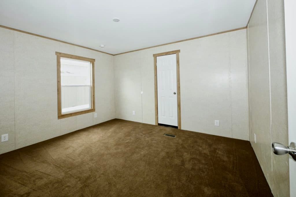 Aries 9166 bedroom home features