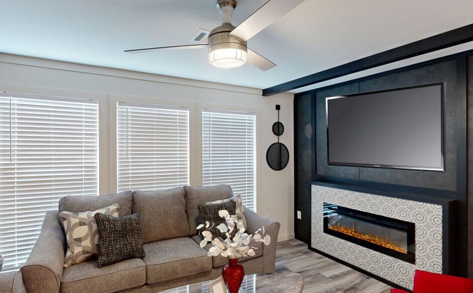 Emerald r56f hero and interior home features