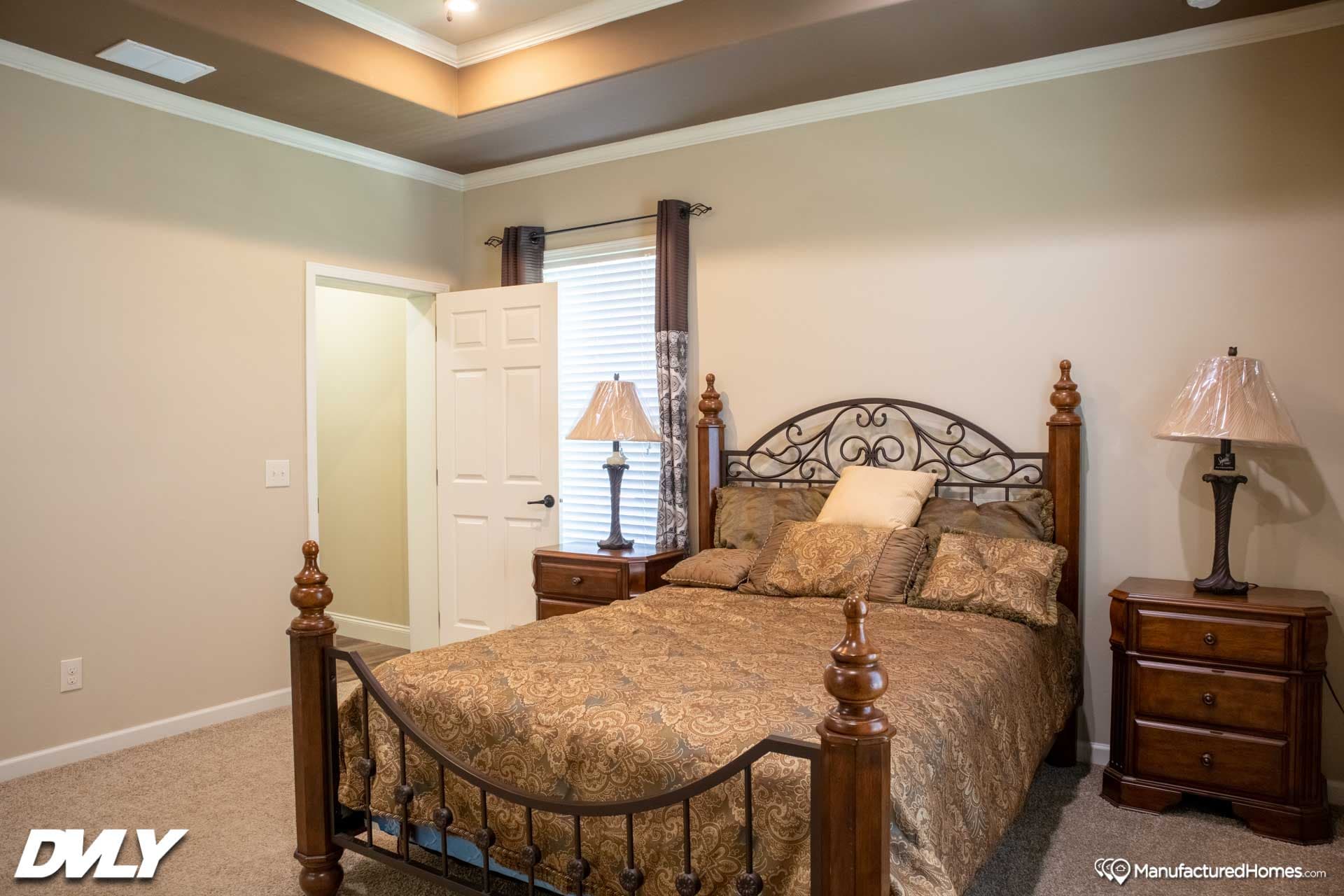 Briarritz bedroom home features