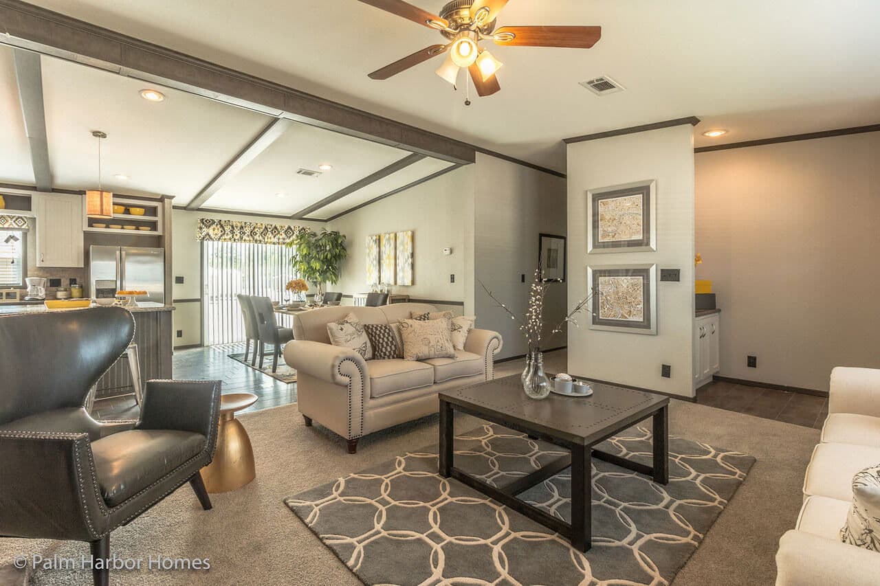 Carrington 30764c interior home features