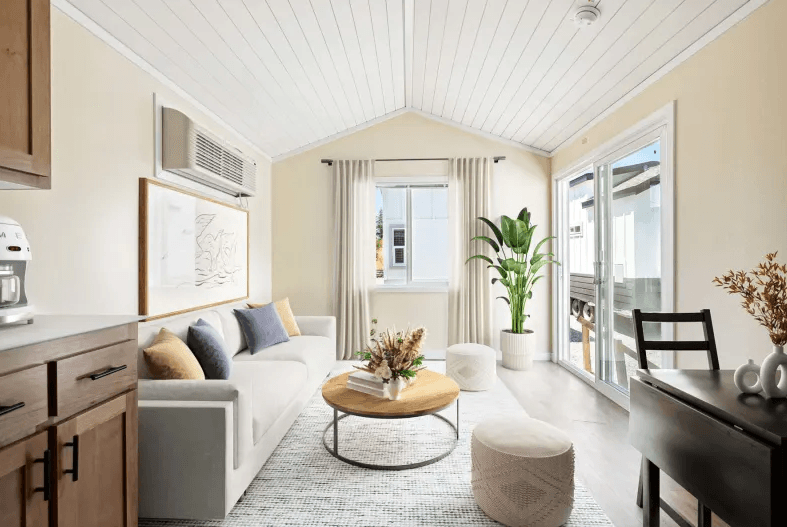 Ath-27 hero and interior home features