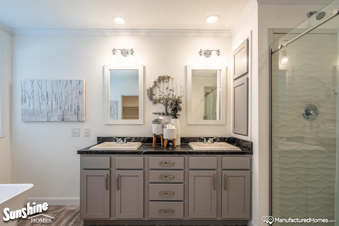 Pri3270-2024 bathroom home features