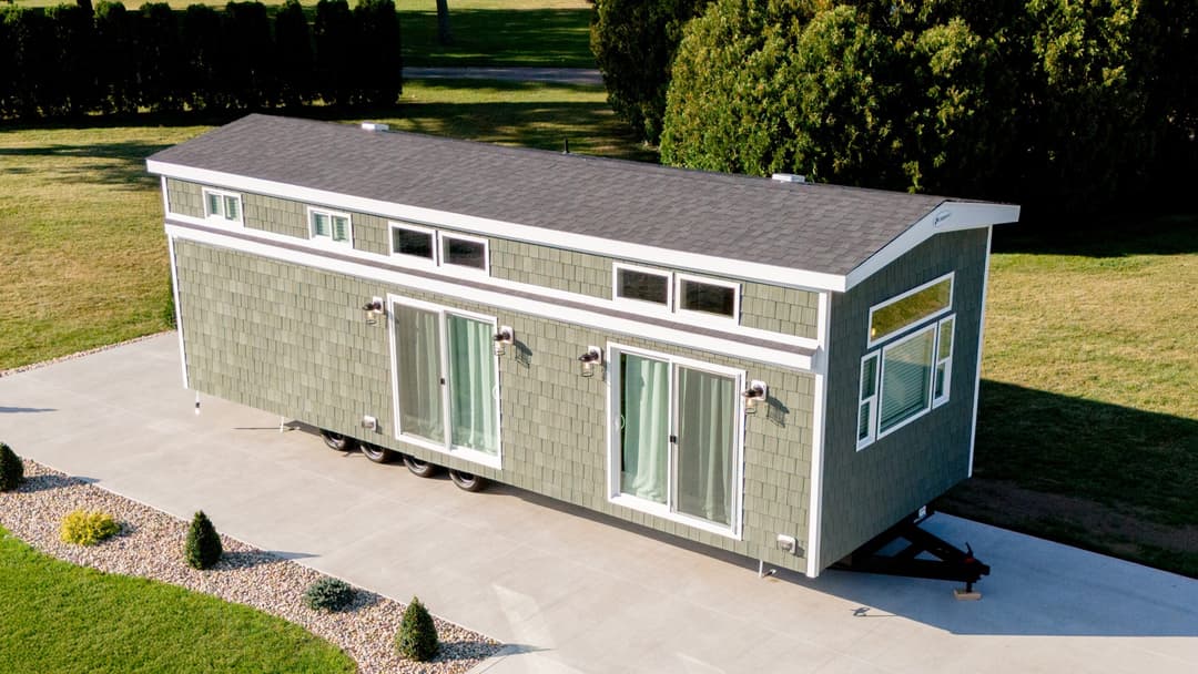 Island 6376 elevation and exterior home features