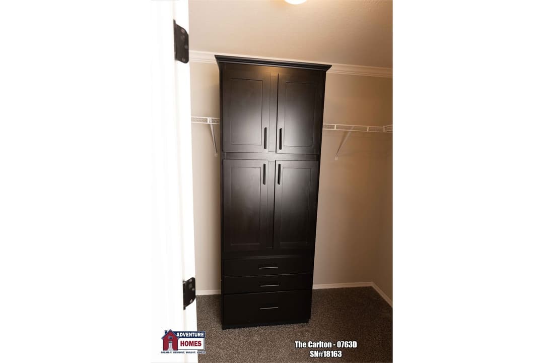 Carlton | 0763d interior home features