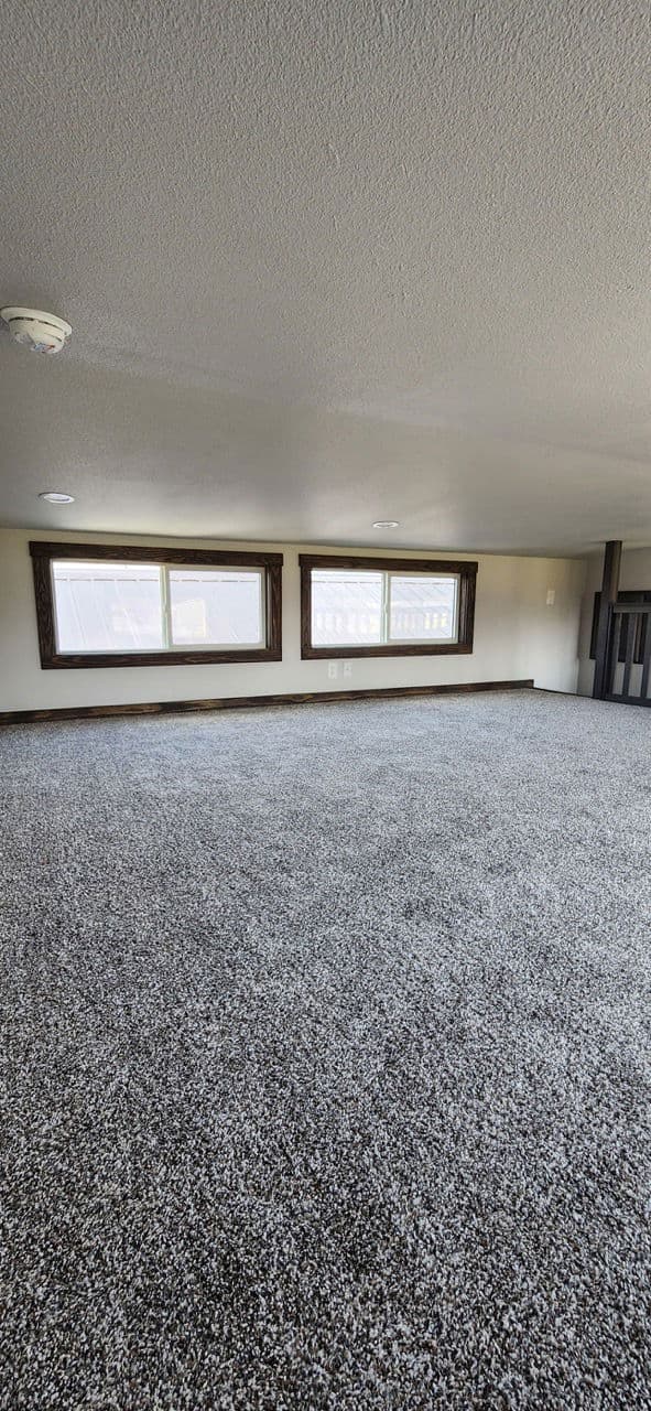 Cardinal interior home features