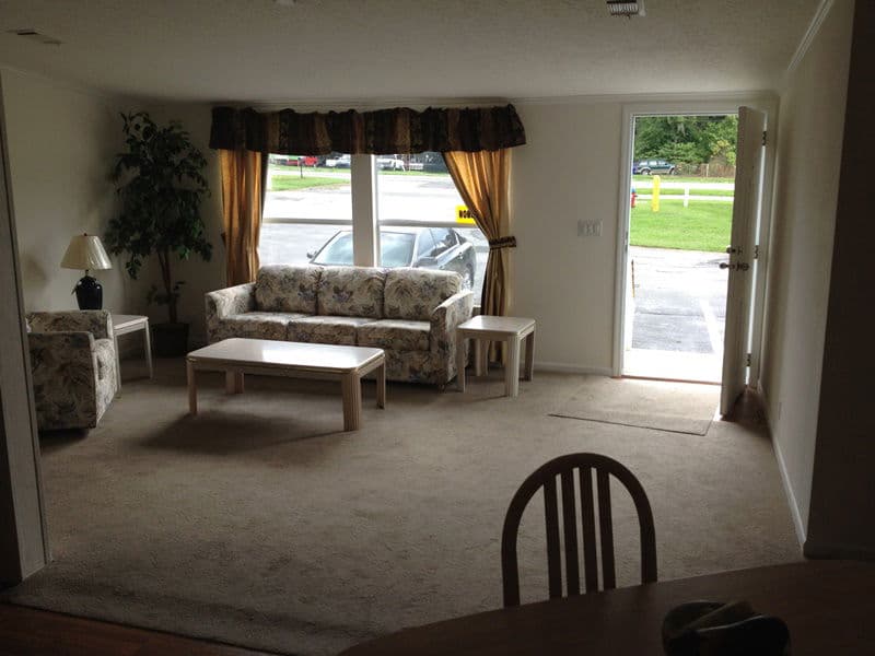 Danielle 2844 interior home features