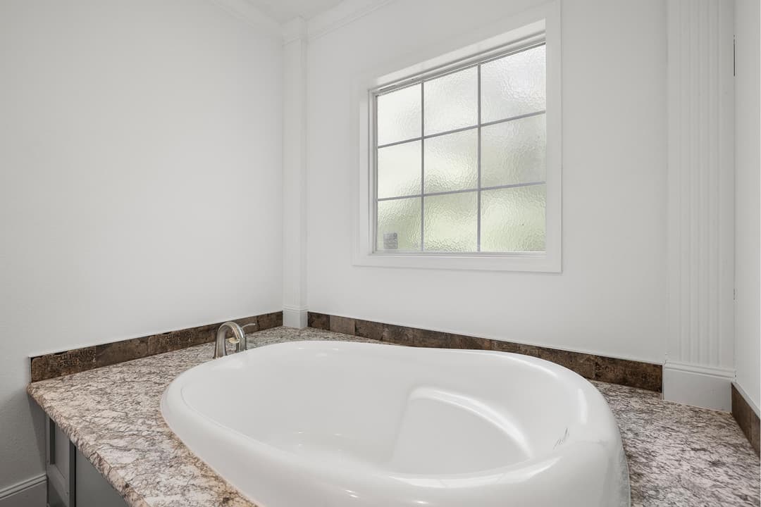 Freedom bathroom home features