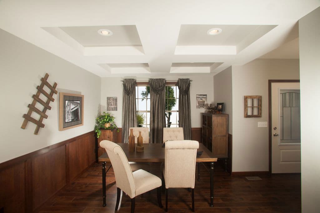 Ultra ranch 2p2402-x interior home features