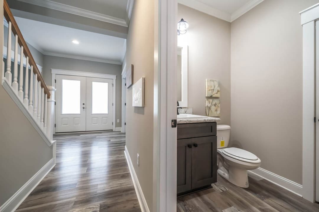 Tidewater cape bathroom home features