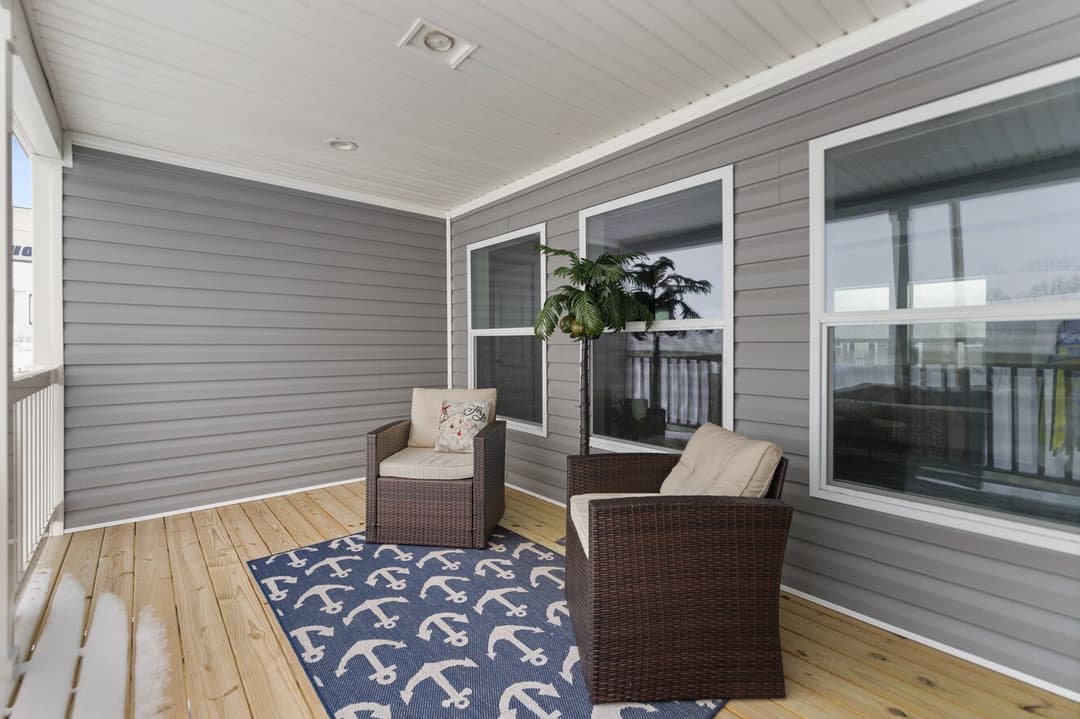  outback 28663p exterior home features