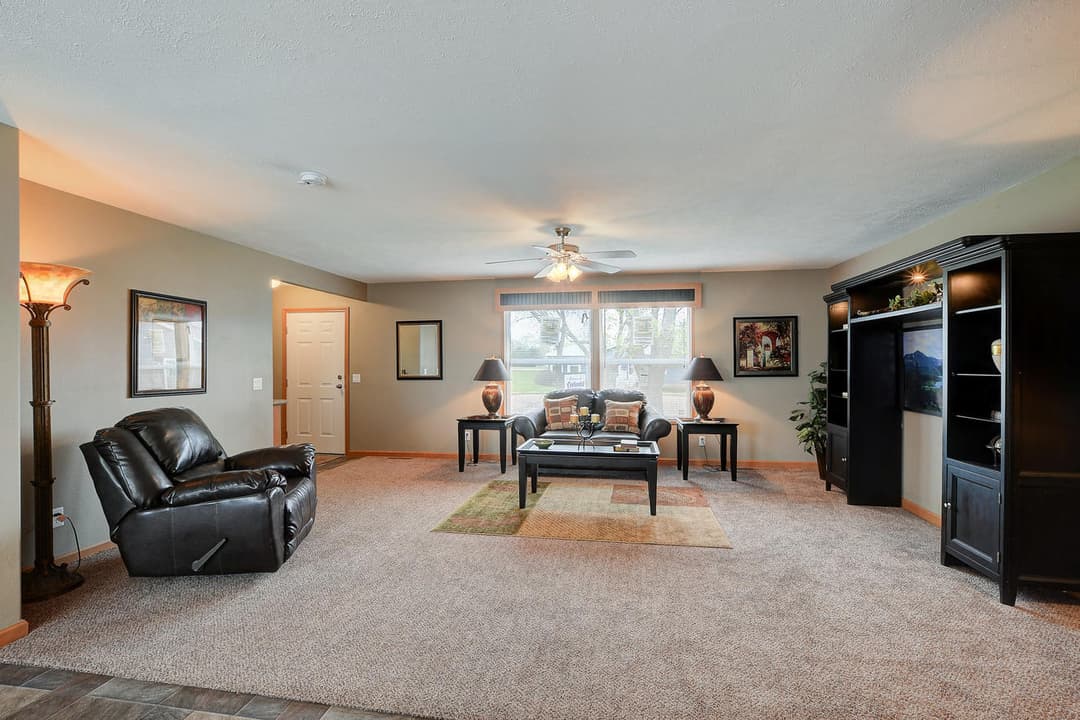 The danbury 184001 interior home features