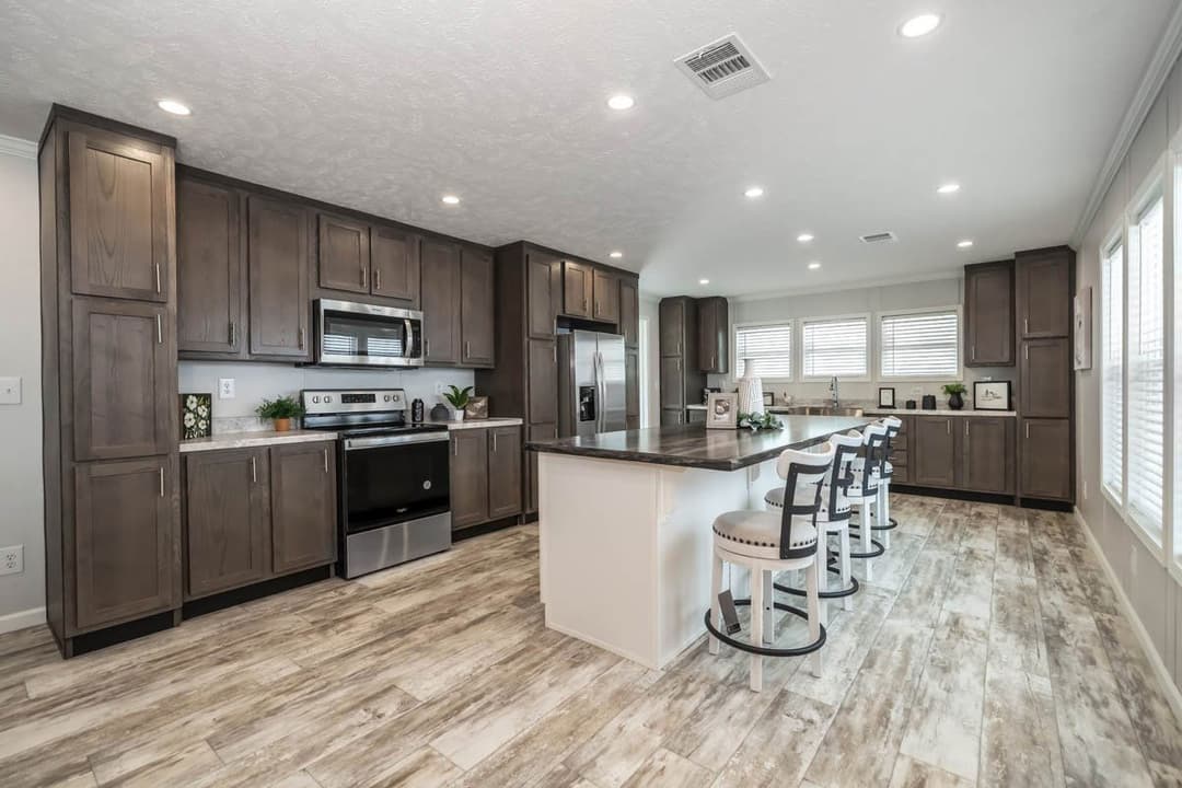 Nova hero and kitchen home features