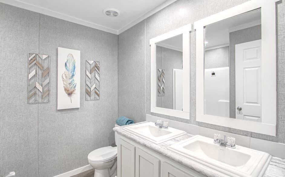 Trailblazer t76b bathroom home features