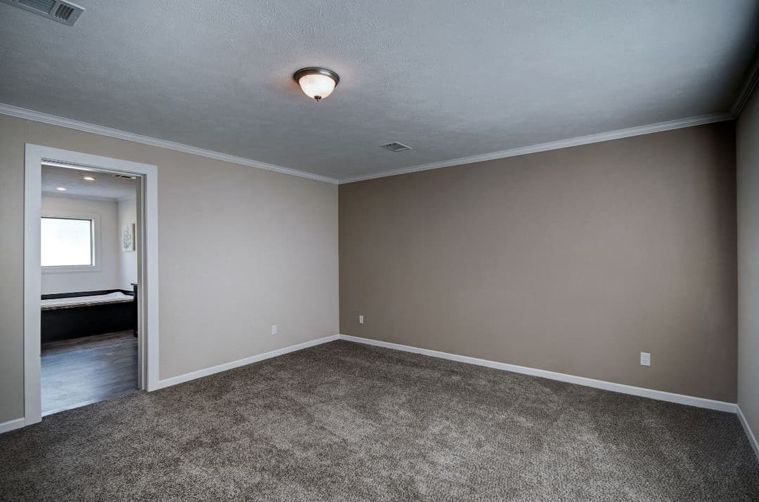 Stoney pointe bedroom home features