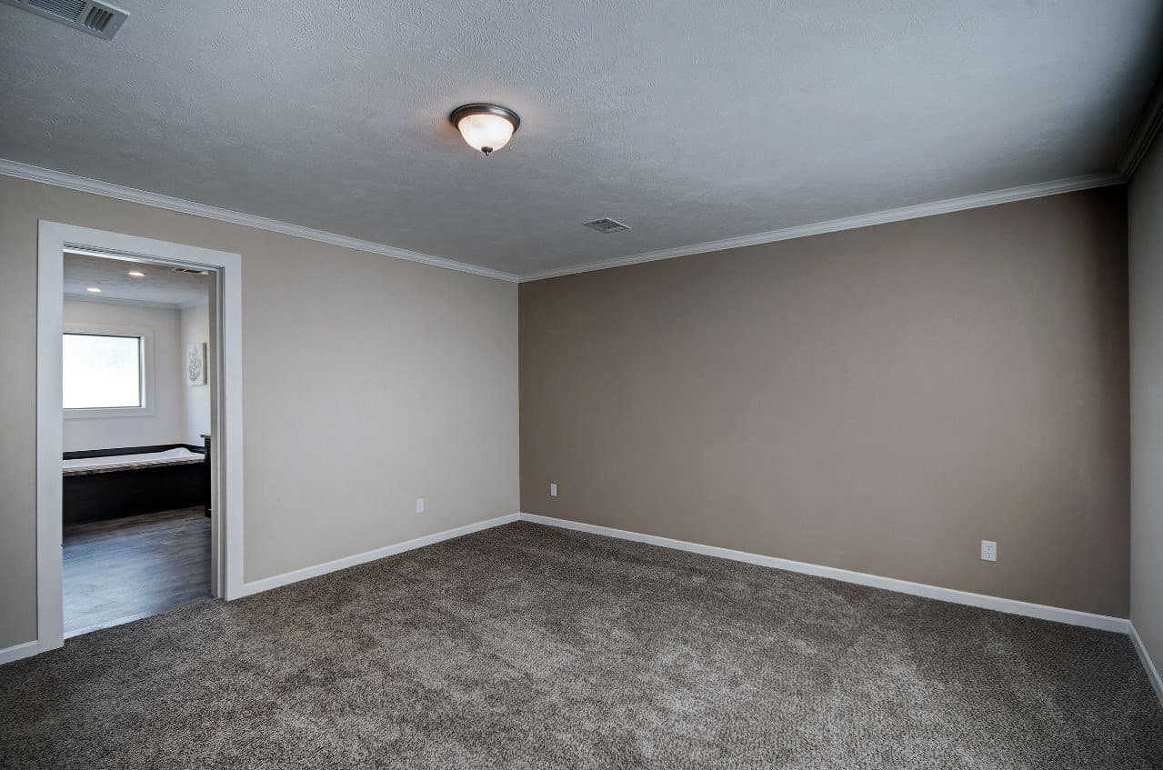 Stoney pointe bedroom home features