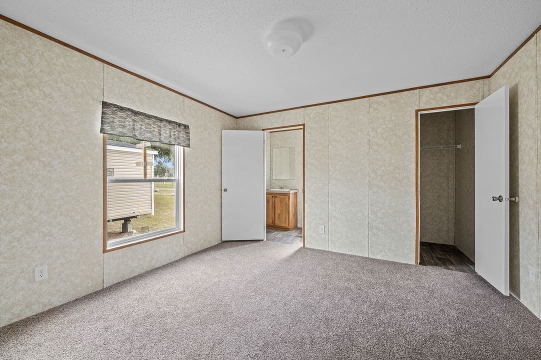 Dart bedroom home features