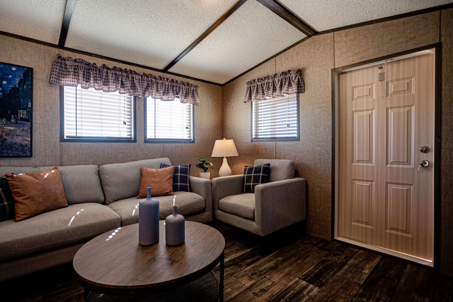 Select s-1236-11fla interior home features