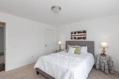 Acadia bedroom home features