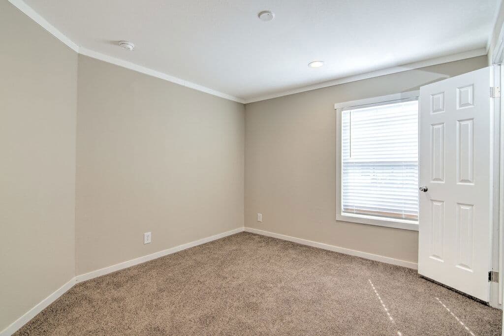 Bella 9876 bedroom home features