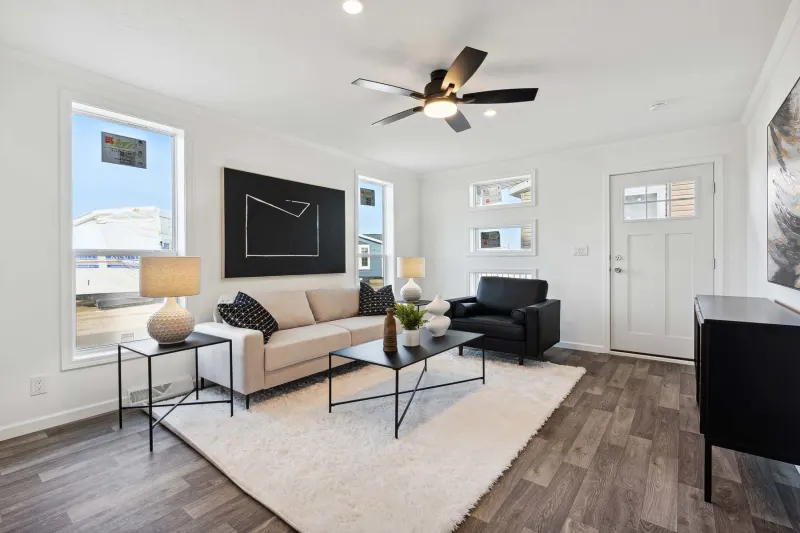 Genesis 9921a interior home features