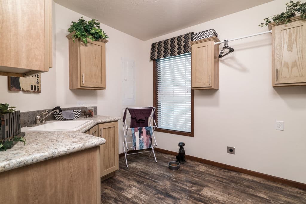 Ultra 3 interior home features