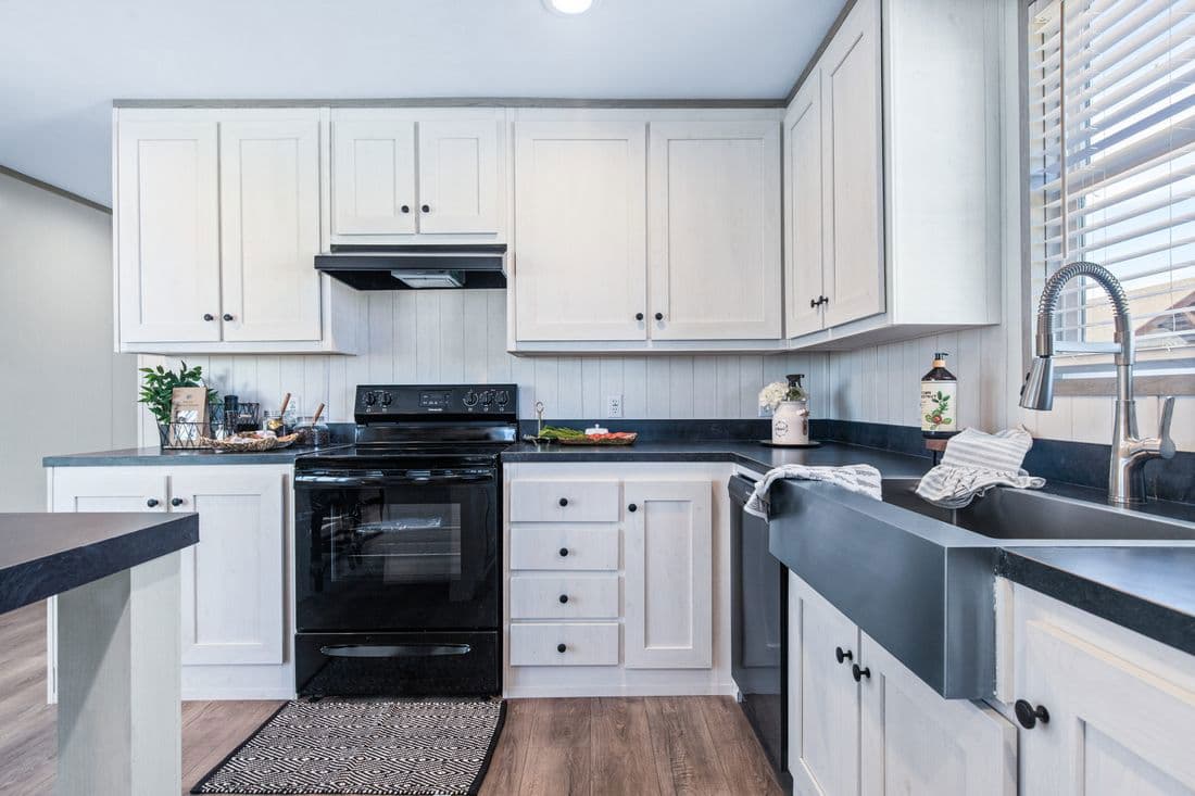 Porch living series 16682a kitchen home features