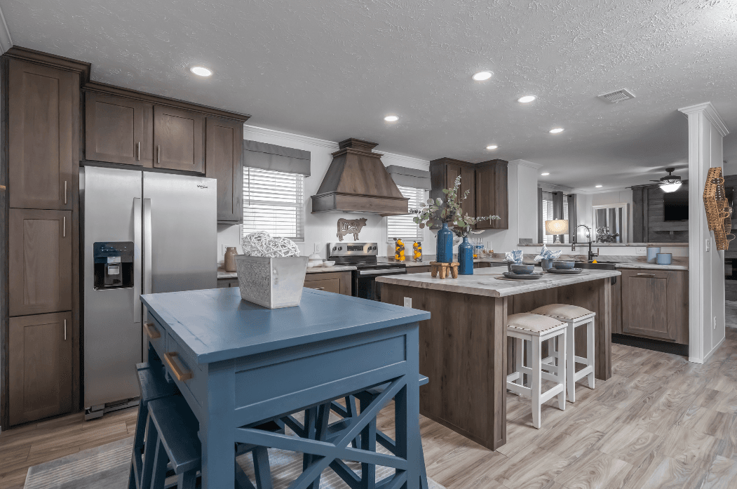 Md-60-32 dakota interior home features