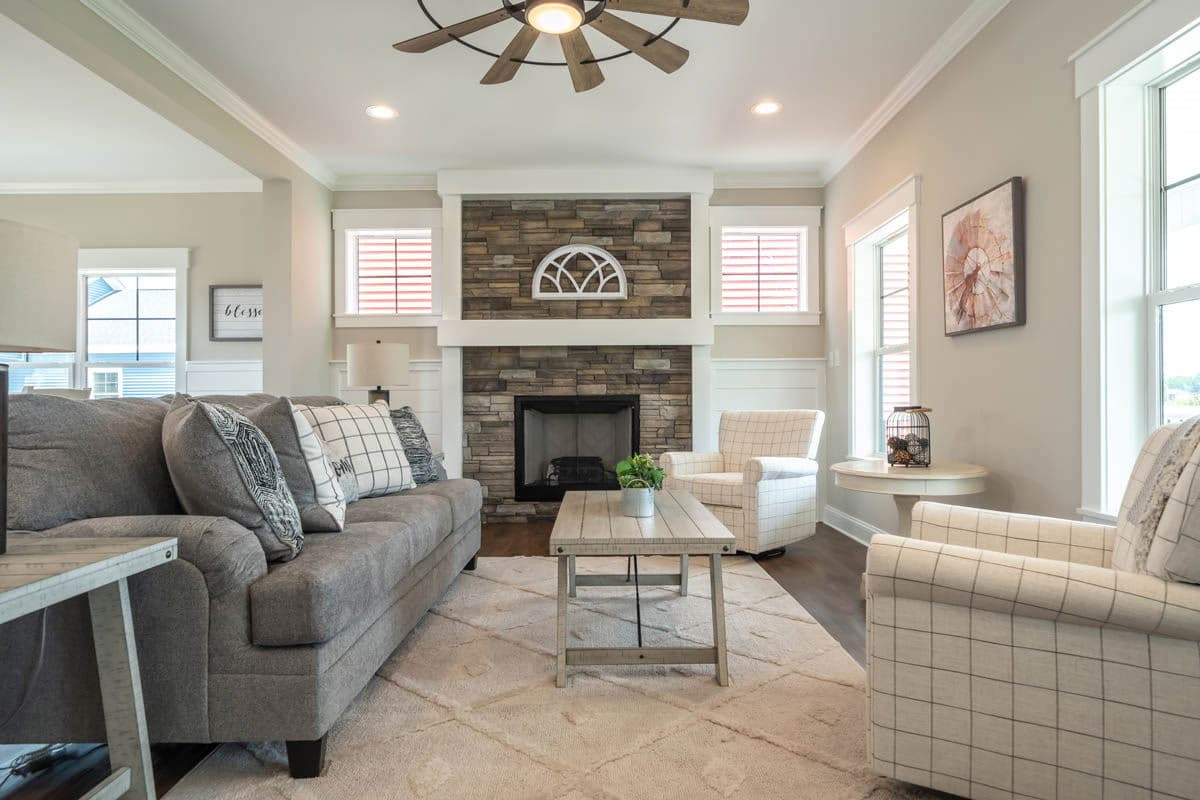 Farmhouse i two story interior home features