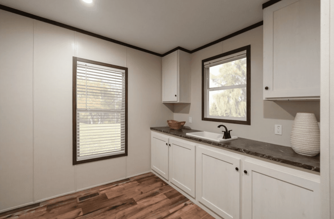 Mountain view bathroom home features