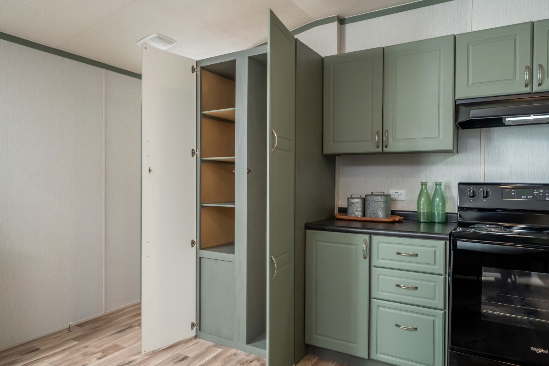 Singlewide s-16×64-32c shed kitchen home features