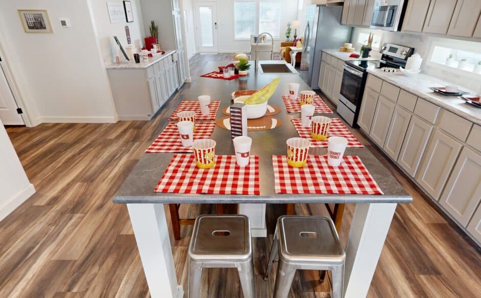 Vue s58-68m kitchen home features