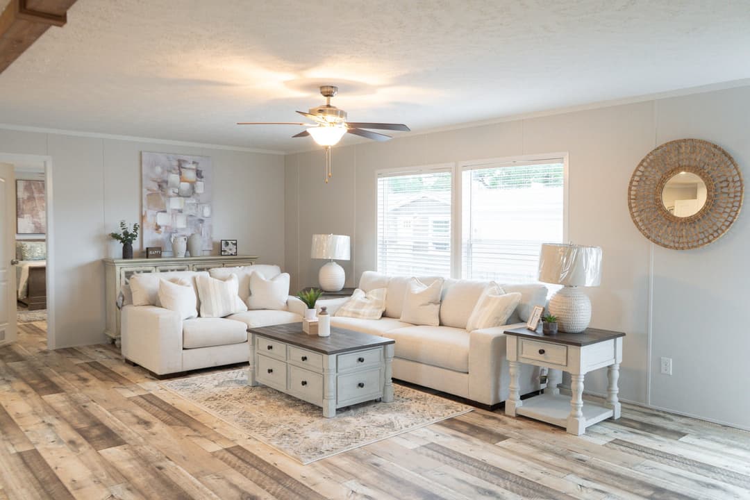 Big sky interior home features