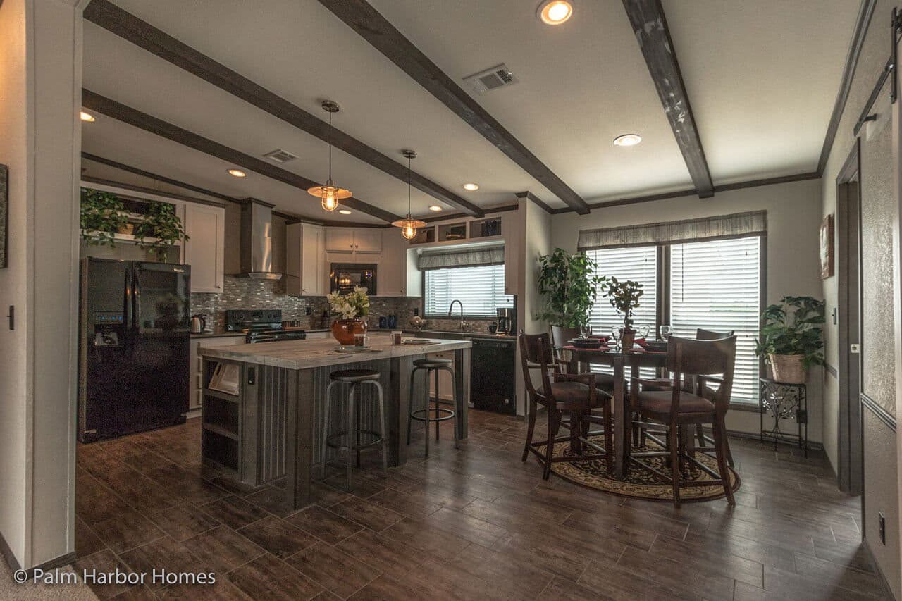 Arlington 30483a kitchen home features