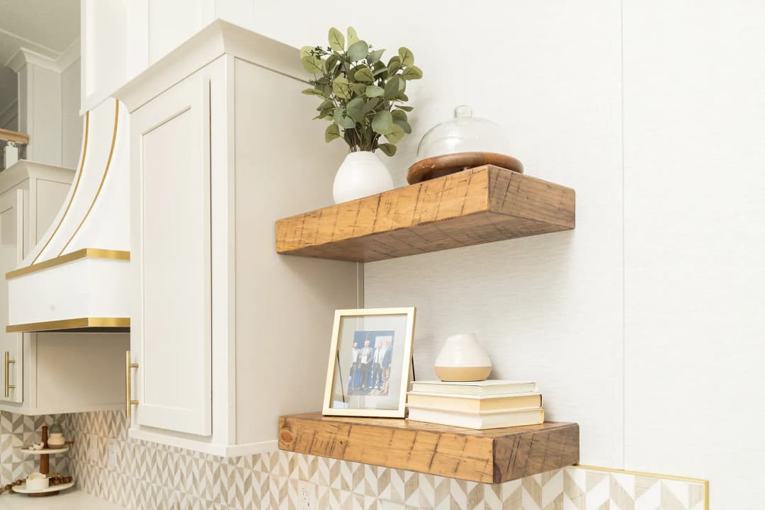 Eldorado 9081p interior home features