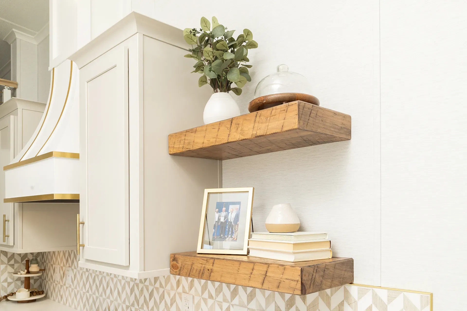 Eldorado 9081p interior home features