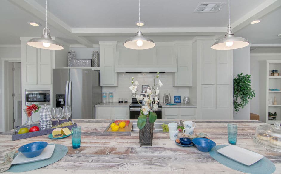 Haven 6368 interior home features