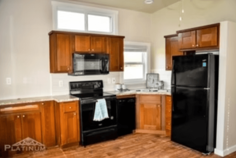 Sparrow kitchen home features