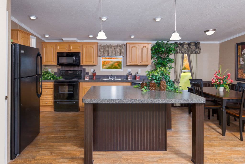 Peyton 2852 3 br with den kitchen home features